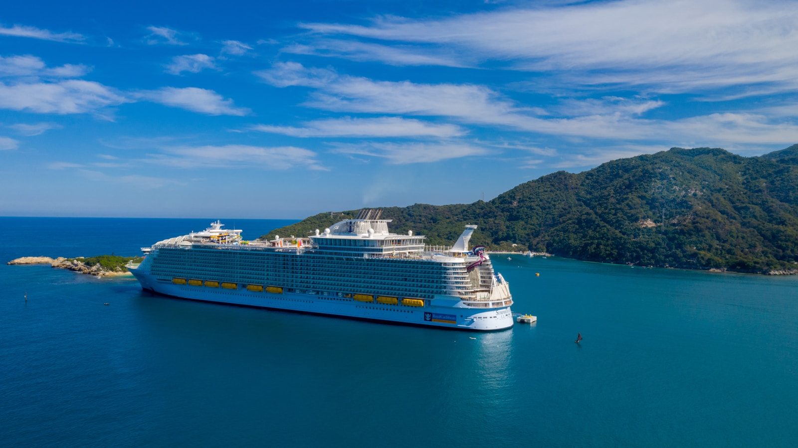 white cruise ship